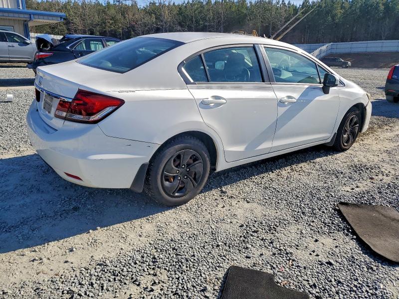 Photo 3 from auction – 2014 HONDA CIVIC LX with VIN 19XFB2F54EE041684