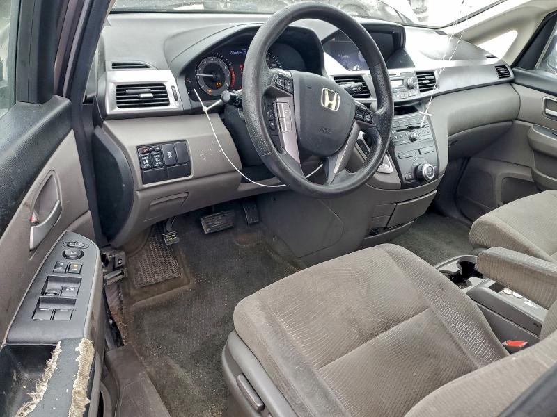 Photo 8 from auction – 2013 HONDA ODYSSEY EX with VIN 5FNRL5H42DB072747