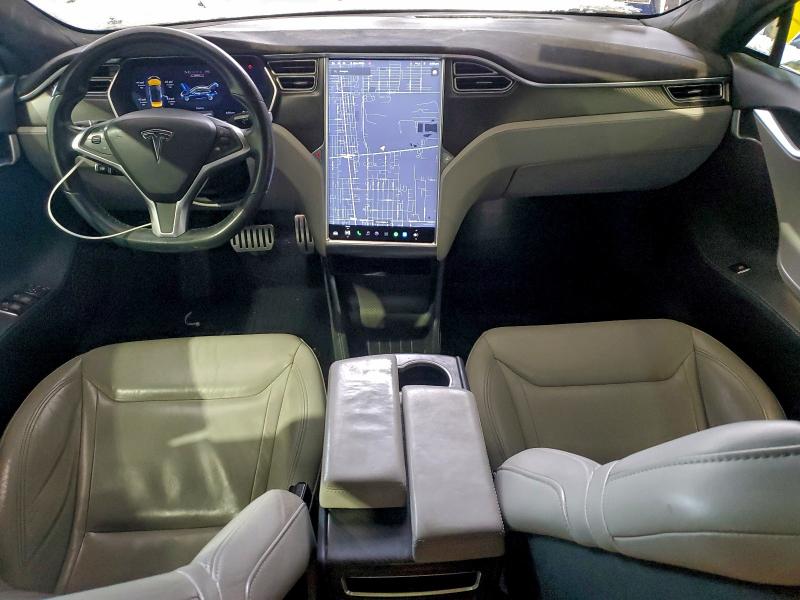 Photo 8 from auction – 2015 TESLA MODEL S P9 with VIN 5YJSA1V47FF100369