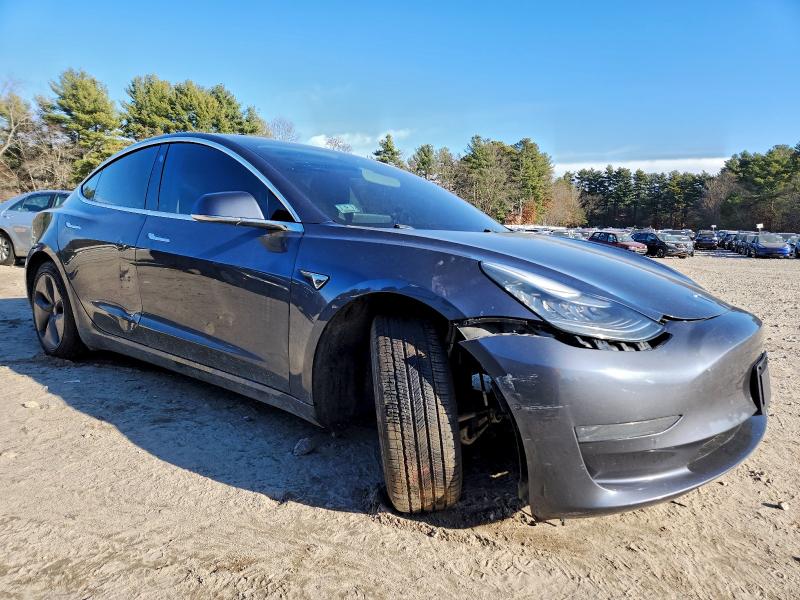 Photo 4 from auction – 2019 TESLA MODEL 3 with VIN 5YJ3E1EA8KF435293