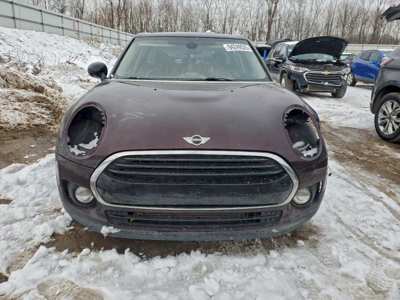Photo 5 from auction – 2016 MINI COOPER CLU with VIN WMWLN5C56G2E31086