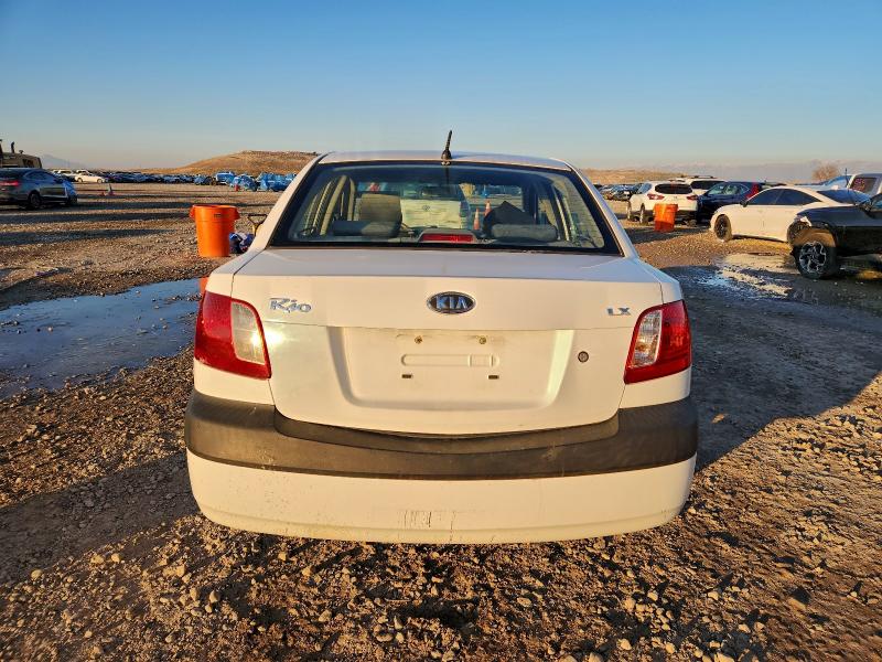 Photo 6 from auction – 2007 KIA RIO BASE with VIN KNADE123776204864