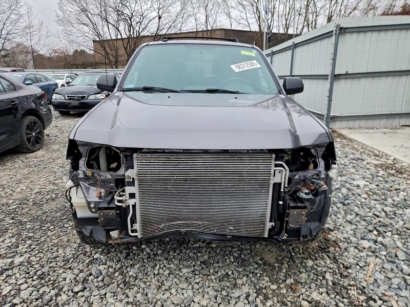Photo 5 from auction – 2012 FORD ESCAPE XLT with VIN 1FMCU0DG4CKB62937