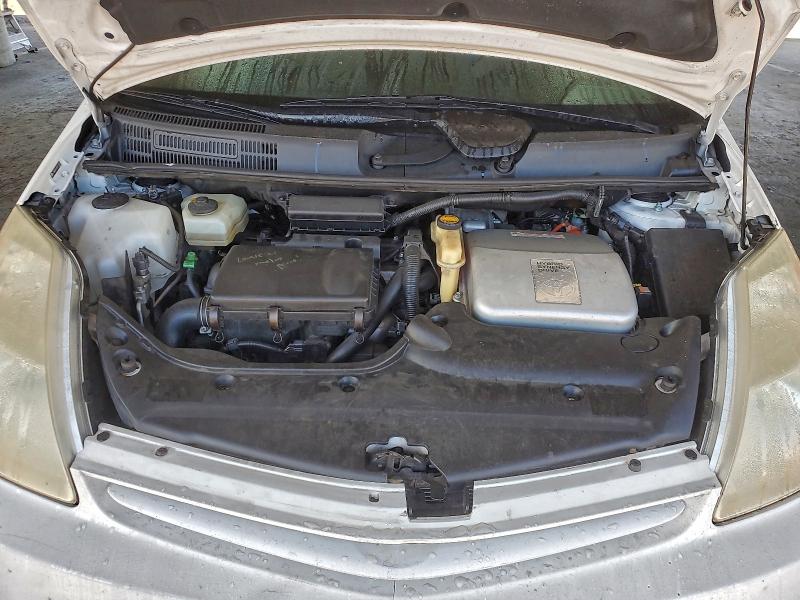 Photo 11 from auction – 2005 TOYOTA PRIUS with VIN JTDKB22U250117035