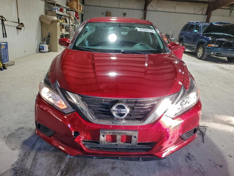 Photo 5 from auction – 2017 NISSAN ALTIMA with VIN 1N4AL3AP3HC229815