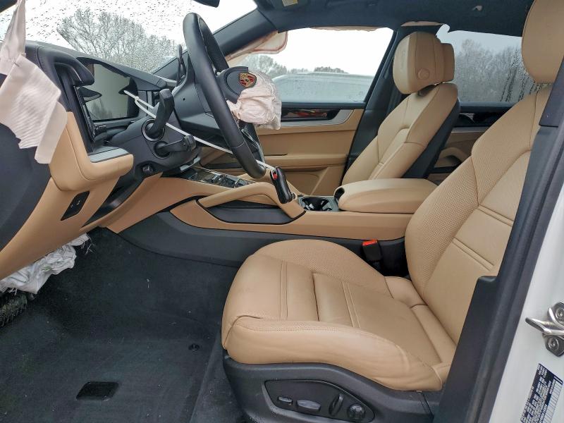 Photo 7 from auction – 2024 PORSCHE CAYENNE with VIN WP1AA2AY9RDA14324