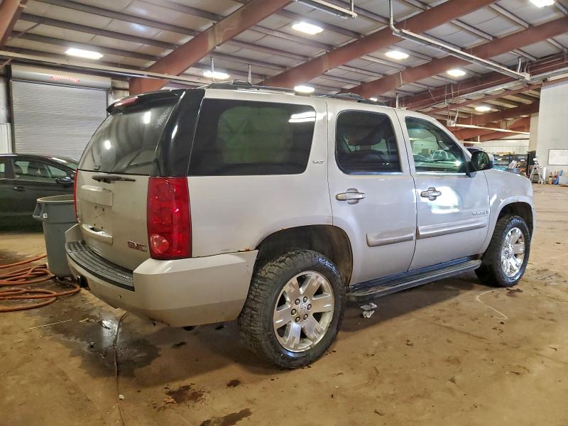 Photo 3 from auction – 2007 GMC YUKON with VIN 1GKFK13017R215905