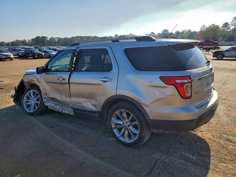 Фото 2 с аукциона – 2013 FORD EXPLORER X с VIN 1FM5K7D81DGA54053