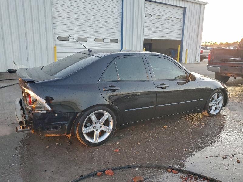 Photo 3 from auction – 2003 LEXUS IS 300 with VIN JTHBD192830079699