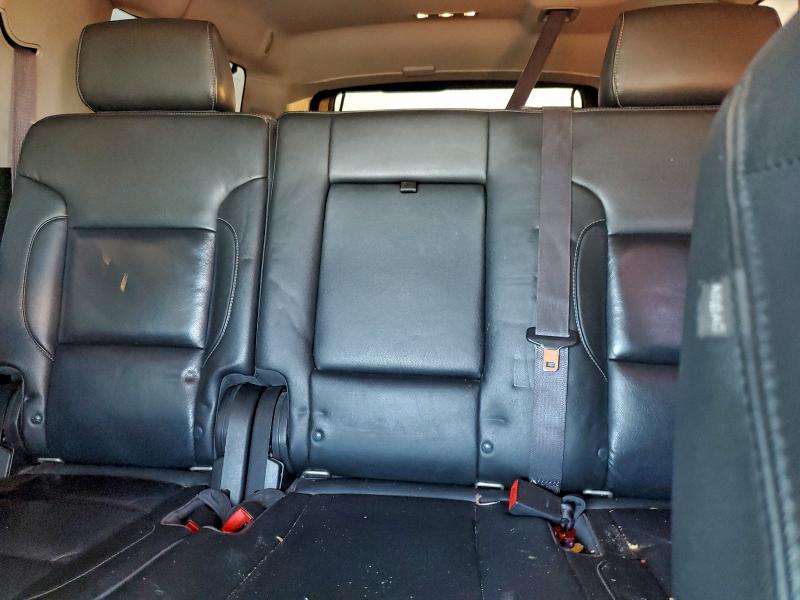 Photo 10 from auction – 2016 CHEVROLET SUBURBAN with VIN 1GNSCHKC9GR424862