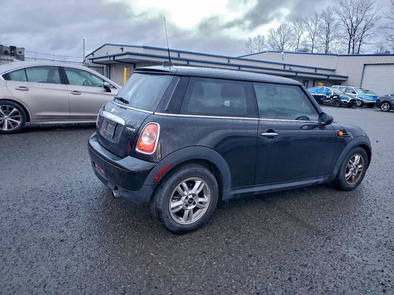 Photo 3 from auction – 2013 MINI COOPER with VIN WMWSU3C59DT547162