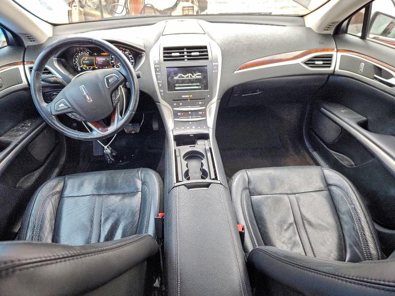 Photo 8 from auction – 2016 LINCOLN MKZ with VIN 3LN6L2G91GR627362