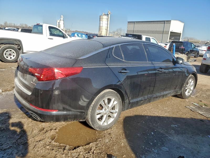 Photo 3 from auction – 2012 KIA OPTIMA EX with VIN 5XXGN4A72CG039114