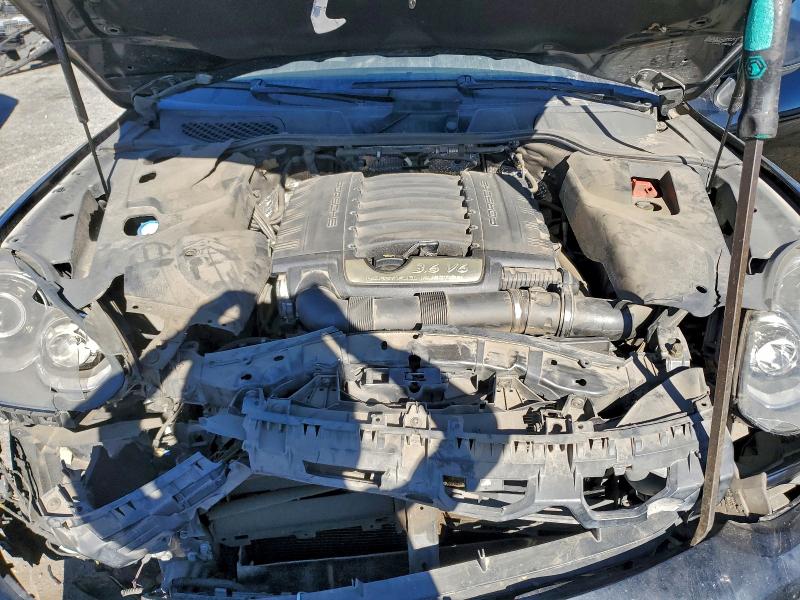 Photo 11 from auction – 2017 PORSCHE CAYENNE with VIN WP1AA2A24HKA85534