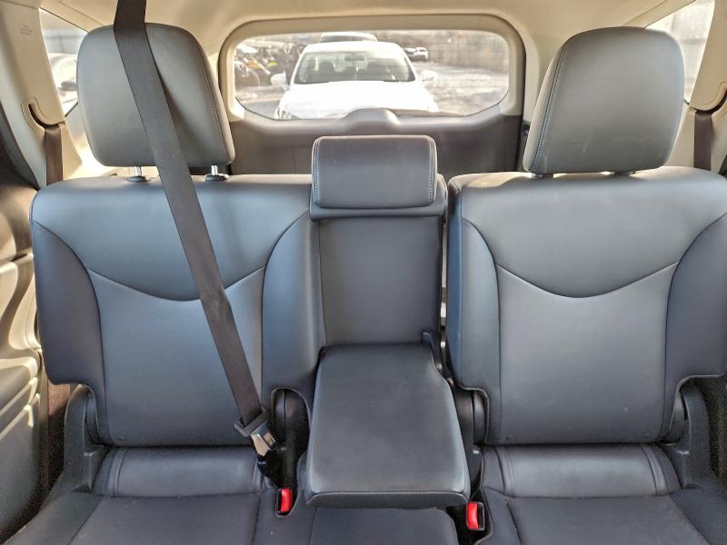 Photo 10 from auction – 2013 TOYOTA PRIUS V with VIN JTDZN3EU5D3214024