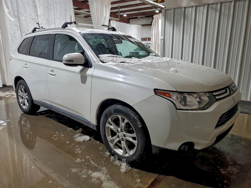 Photo 4 from auction – 2014 MITSUBISHI OUTLANDER with VIN JA4AD3A38EZ019184