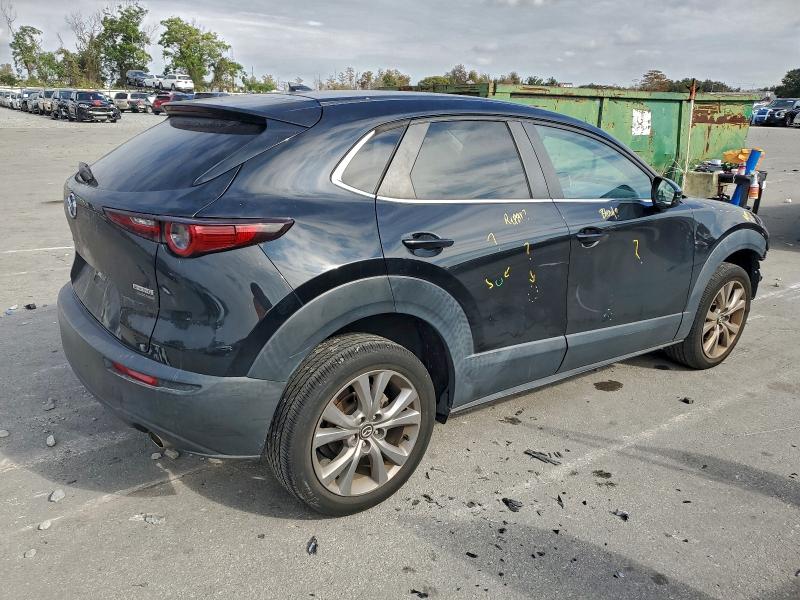 Photo 3 from auction – 2020 MAZDA CX-30 PREF with VIN 3MVDMADL7LM114268