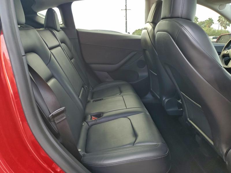 Photo 11 from auction – 2022 TESLA MODEL Y with VIN 7SAYGDEE0NF481650