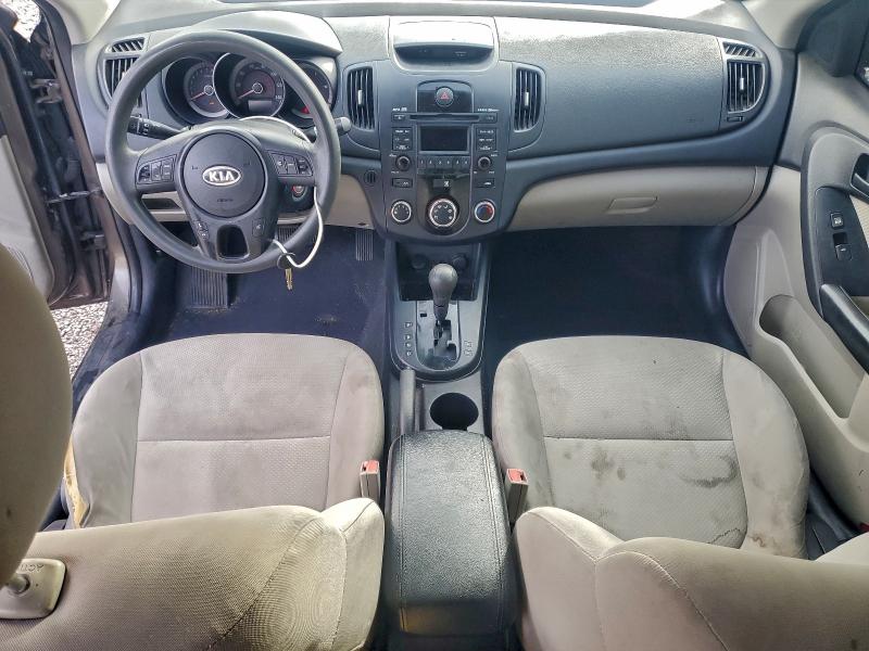 Photo 8 from auction – 2010 KIA FORTE EX with VIN KNAFU4A25A5116446