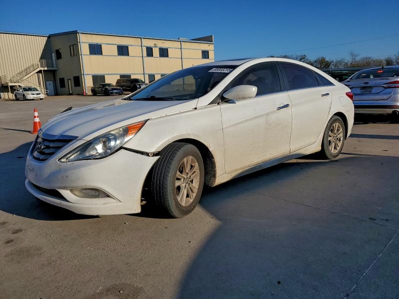 HYUNDAI SONATA SE 2013 with VIN 5NPEC4AC0DH776330 - Photo from auction