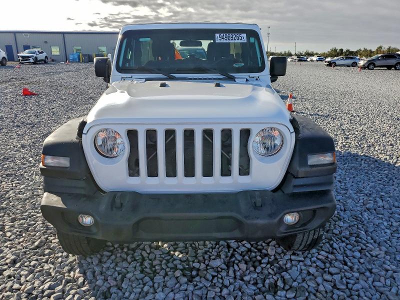 Photo 5 from auction – 2018 JEEP WRANGLER U with VIN 1C4HJXDN6JW249335