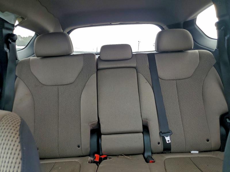 Photo 10 from auction – 2023 HYUNDAI SANTA FE S with VIN 5NMS1DAJ4PH486780