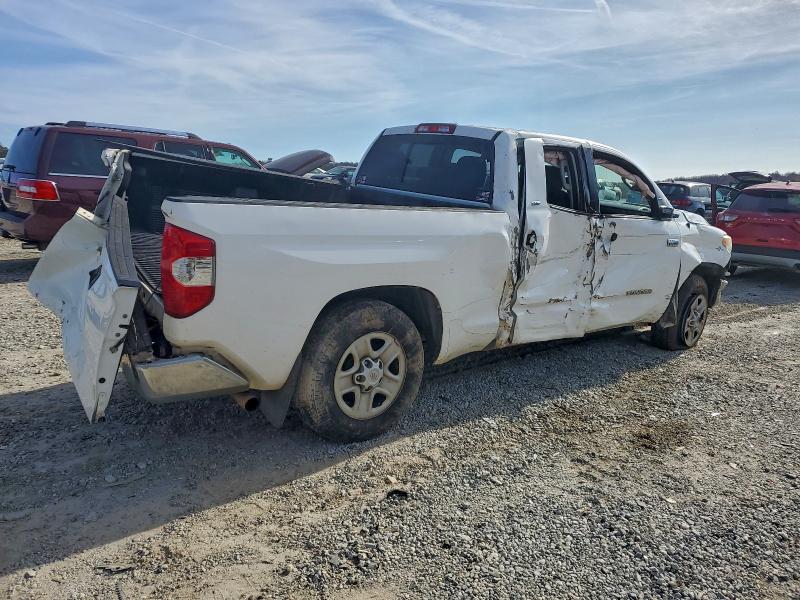 Photo 3 from auction – 2014 TOYOTA TUNDRA DOU with VIN 5TFRY5F14EX173158