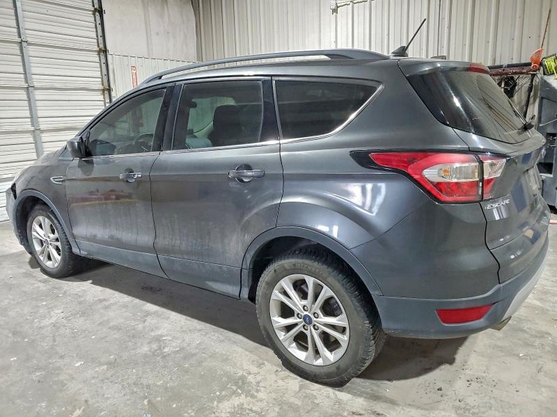 Photo 2 from auction – 2018 FORD ESCAPE SE with VIN 1FMCU9GD4JUB17147