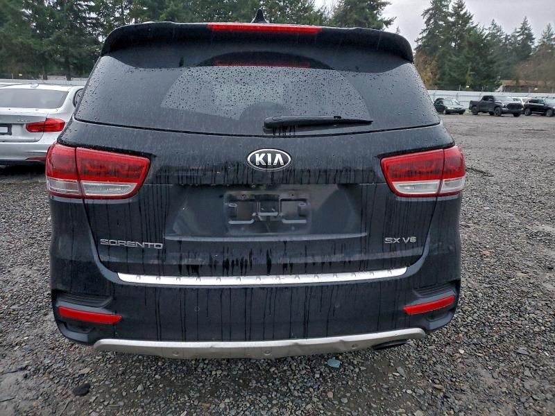 Photo 6 from auction – 2016 KIA SORENTO SX with VIN 5XYPKDA53GG151798