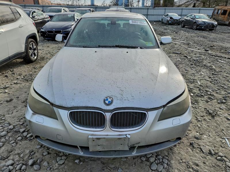 Photo 5 from auction – 2006 BMW 525 with VIN WBANF33516CS34858
