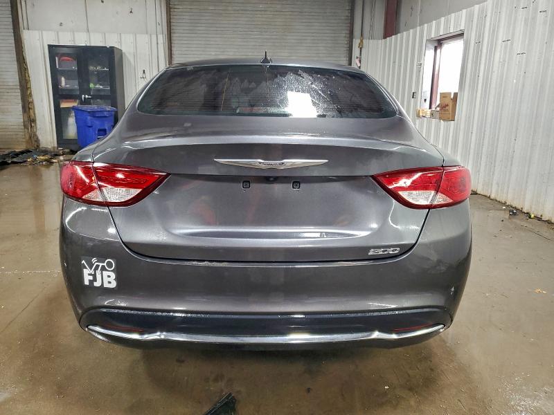 Photo 6 from auction – 2017 CHRYSLER 200 with VIN 1C3CCCAB3HN500369