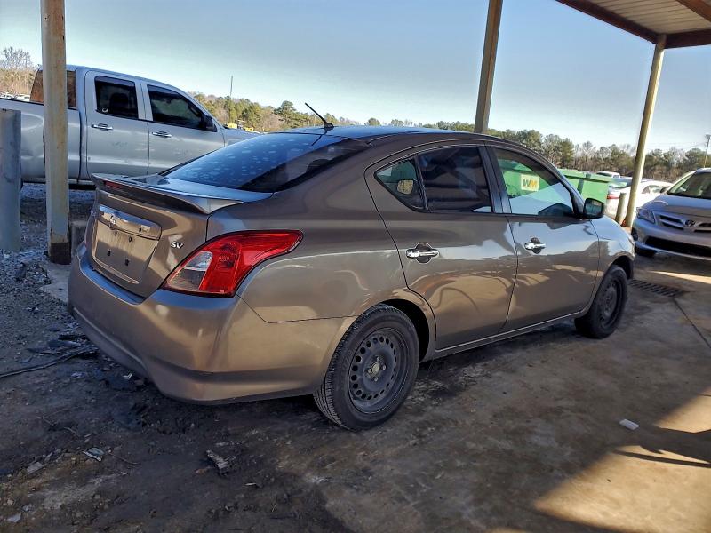 Photo 3 from auction – 2017 NISSAN VERSA S with VIN 3N1CN7AP6HK444851