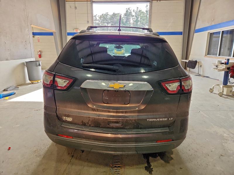 Photo 6 from auction – 2014 CHEVROLET TRAVERSE L with VIN 1GNKRGKDXEJ112000