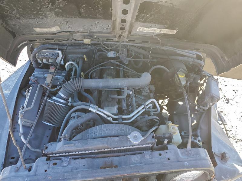 Фото 12 с аукциона – 2000 JEEP WRANGLER / с VIN 1J4FA59S4YP706152