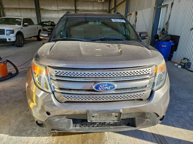 Photo 5 from auction – 2011 FORD EXPLORER L with VIN 1FMHK8F80BGA61654