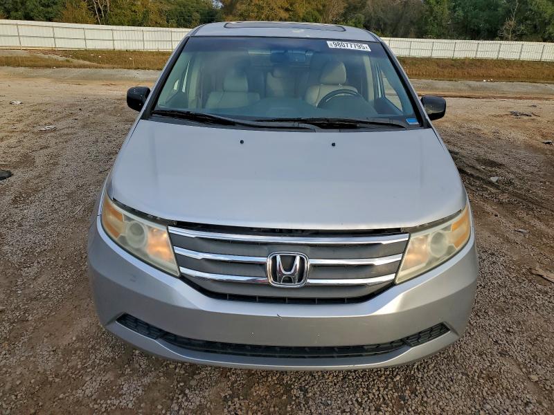 Photo 5 from auction – 2011 HONDA ODYSSEY EX with VIN 5FNRL5H69BB095098