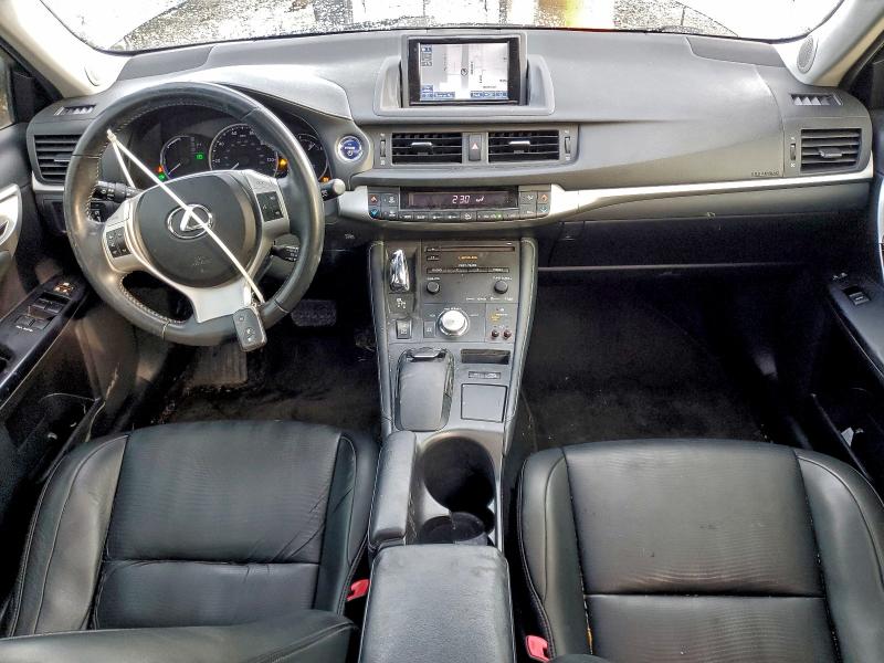 Photo 8 from auction – 2013 LEXUS CT 200 with VIN JTHKD5BH9D2167995