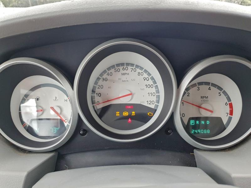 Photo 9 from auction – 2010 DODGE GRAND CARA with VIN 2D4RN3D18AR363802