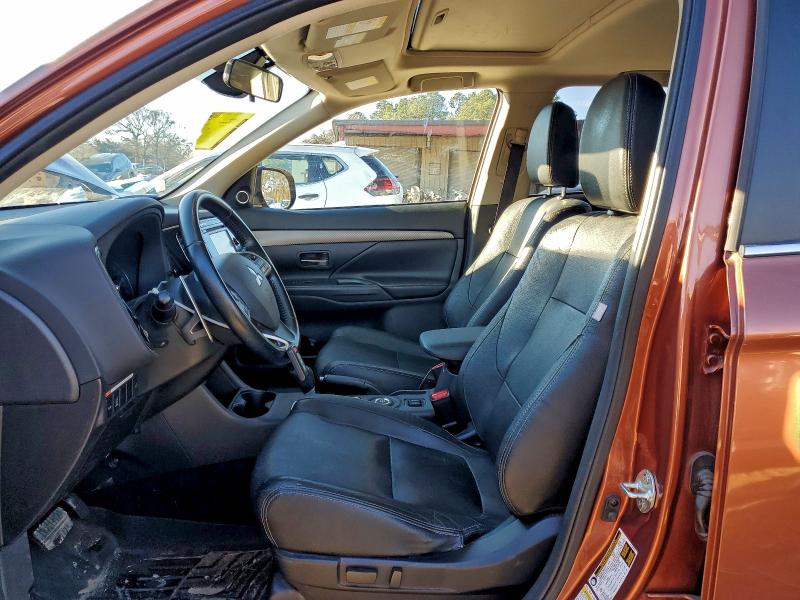 Photo 7 from auction – 2014 MITSUBISHI OUTLANDER with VIN JA4JZ4AX2EZ604353