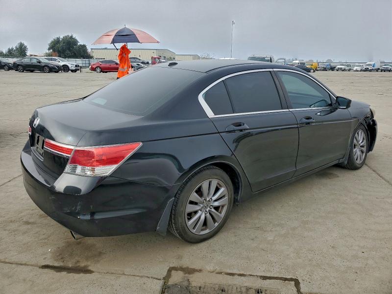 Photo 3 from auction – 2012 HONDA ACCORD EXL with VIN 1HGCP2F82CA222007