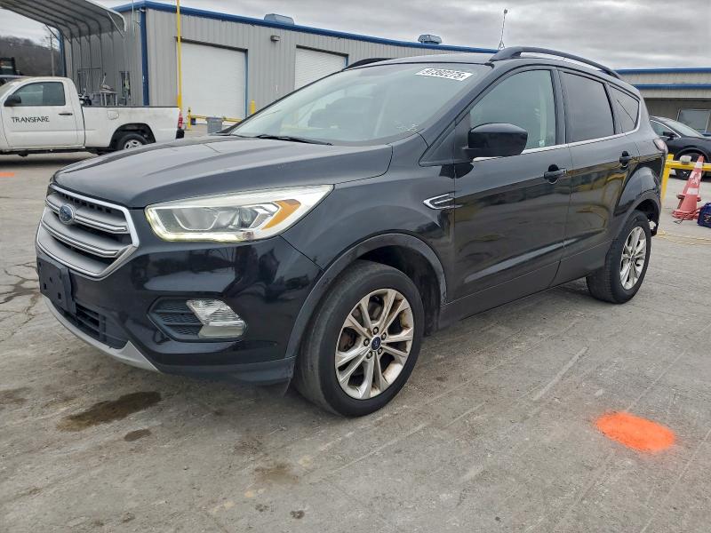 FORD ESCAPE SE 2017 with VIN 1FMCU0G99HUA85068 - Photo from auction