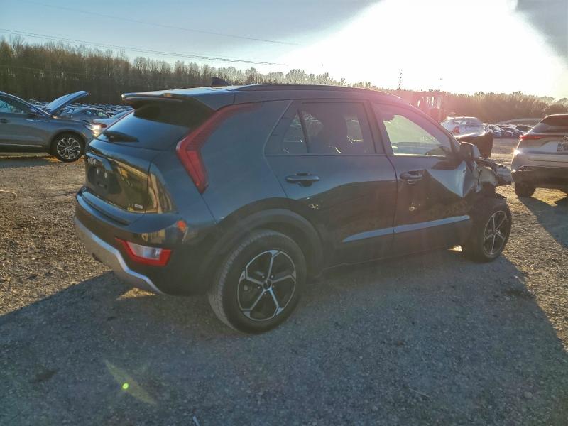 Photo 3 from auction – 2025 KIA NIRO LX with VIN KNDCP3LE4S5213332