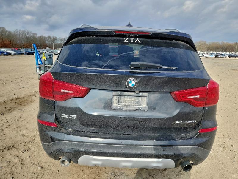 Photo 6 from auction – 2019 BMW X3 SDRIVE3 with VIN 5UXTR7C50KLR45145