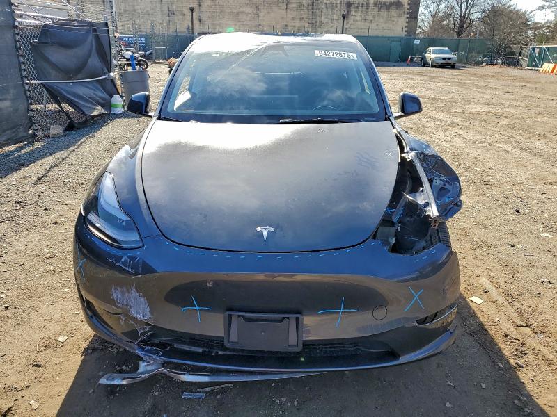 Photo 5 from auction – 2025 TESLA MODEL Y with VIN 7SAYGDEE9SA360463