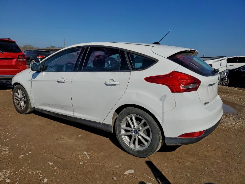 Photo 2 from auction – 2015 FORD FOCUS SE with VIN 1FADP3K24FL223491