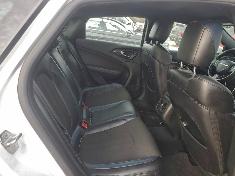 Photo 10 from auction – 2015 CHRYSLER 200 S with VIN 1C3CCCDG6FN601524