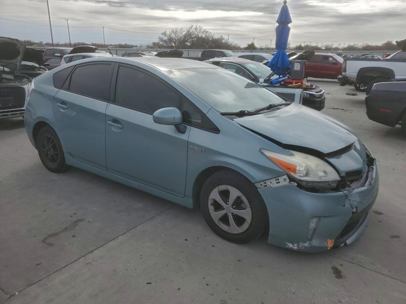 Photo 4 from auction – 2015 TOYOTA PRIUS with VIN JTDKN3DU0F1877339