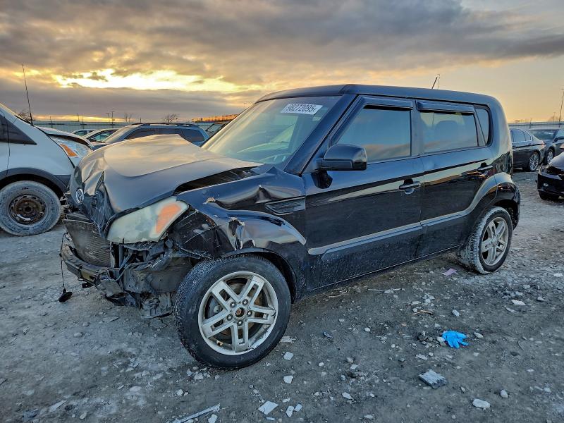 KIA SOUL + 2011 with VIN KNDJT2A21B7254169 - Photo from auction