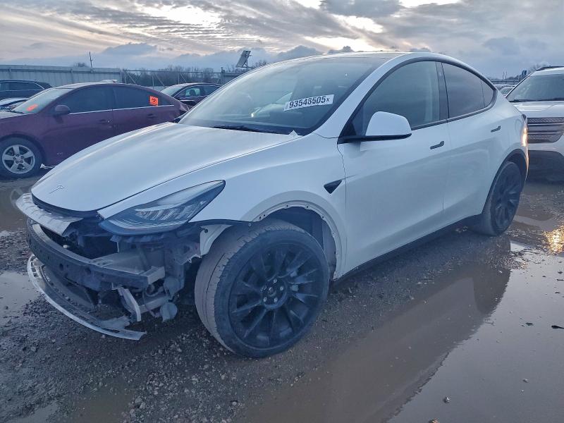 TESLA MODEL Y 2023 with VIN 7SAYGDEE7PA129889 - Photo from auction