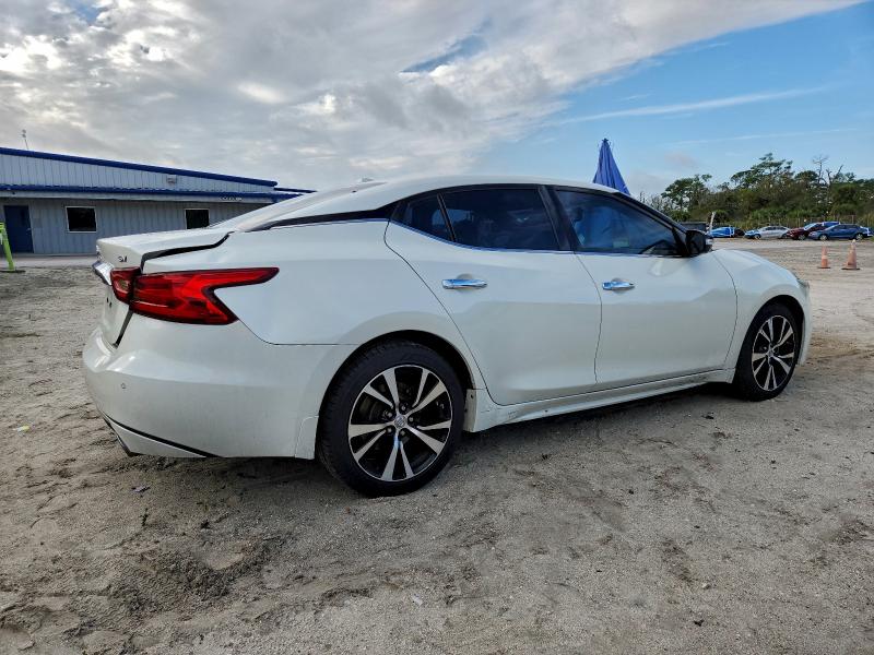 Photo 3 from auction – 2017 NISSAN MAXIMA 3.5 with VIN 1N4AA6AP4HC450895